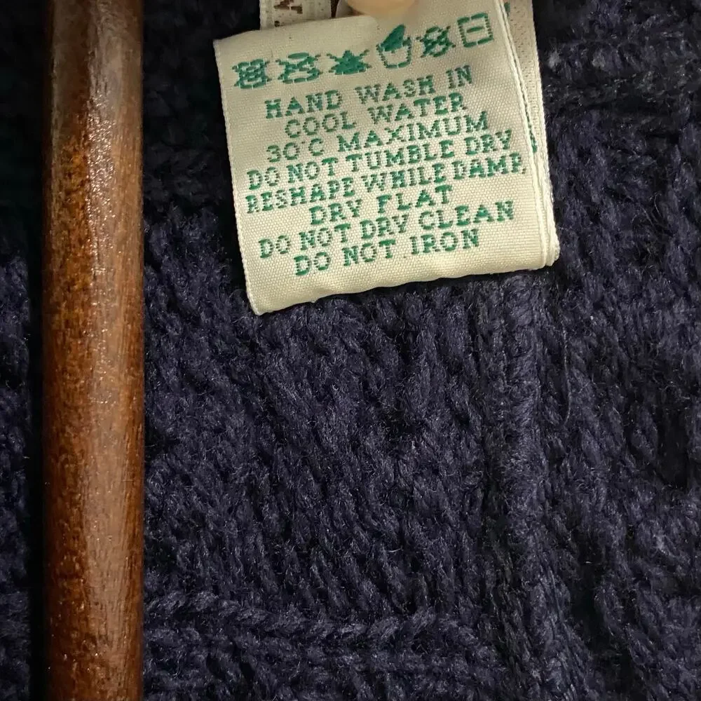 Aran Crafts Merino Wool Sweater Womens XL Hooded Coatigan Double Zip Celtic Knot - Picture 8 of 10